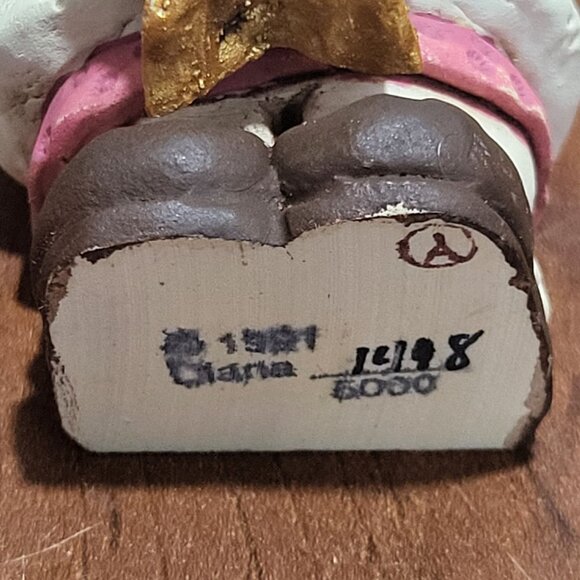 Designs by Diana Angel Figurine 1498 Collectable Sculpture Handcrafted - Picture 12 of 12